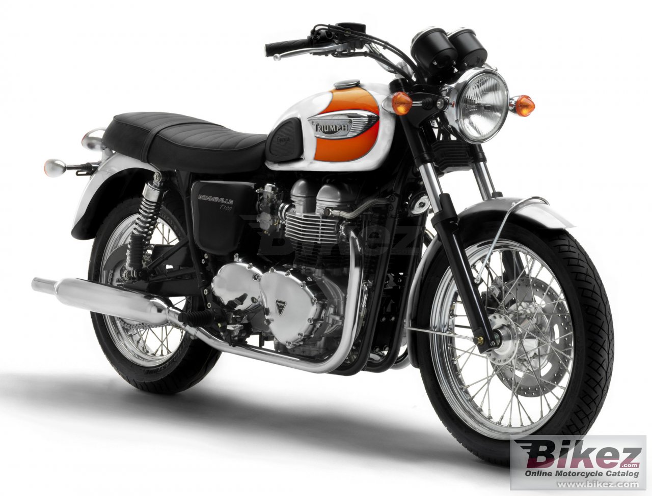 Big Triumph bonneville t100 picture and wallpaper from Bikez.com